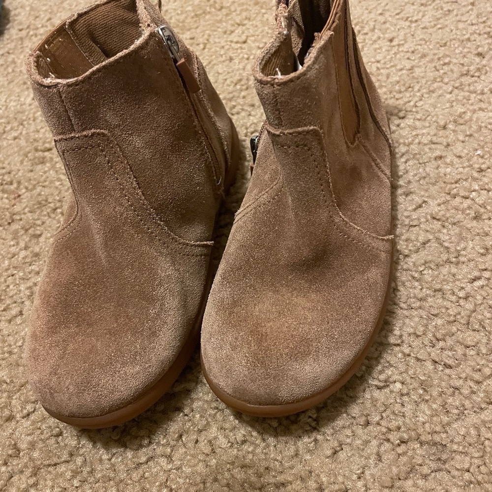 Uggs Children Boot size 12
